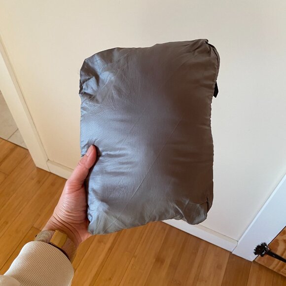 Patagonia Down Sweater - Picture 4 of 4